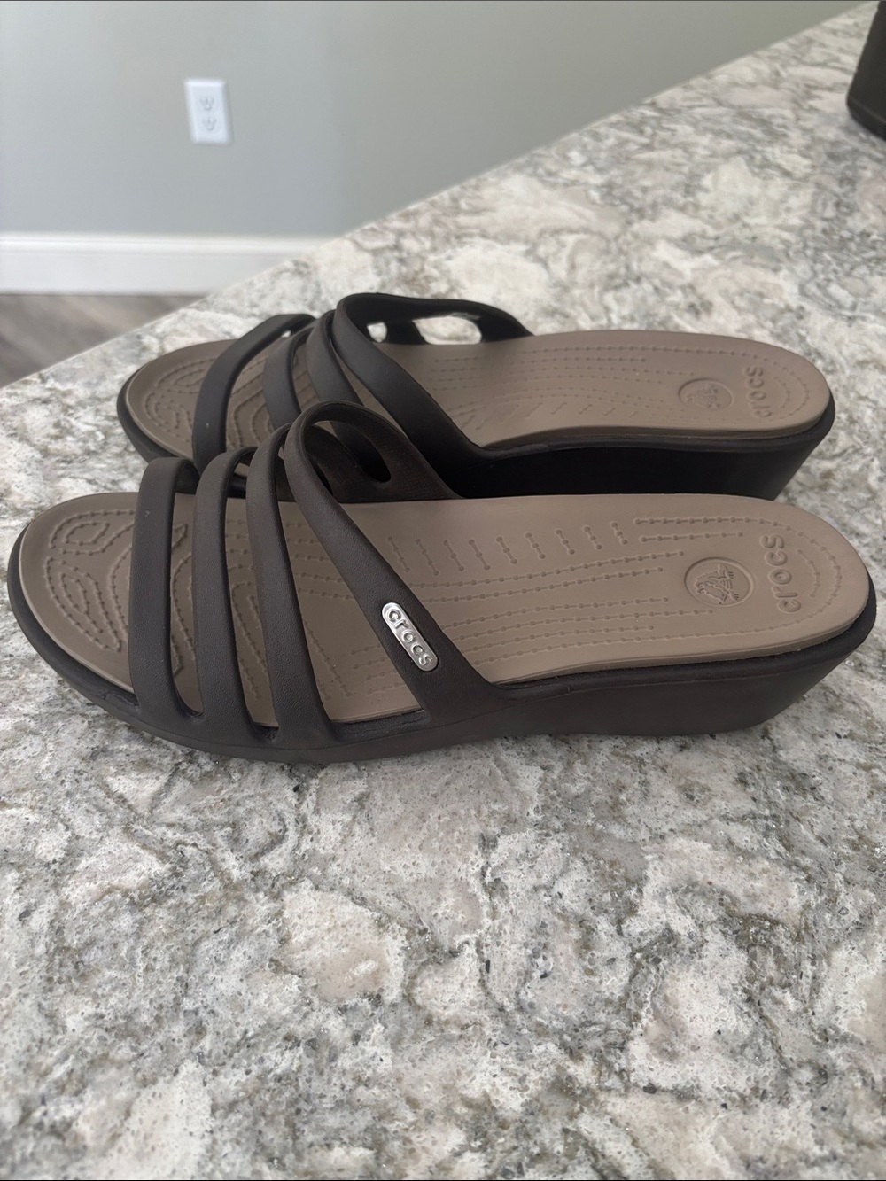 CROCS Brown Multi-Strap Slide Sandals 8 wide - Picture 2 of 3